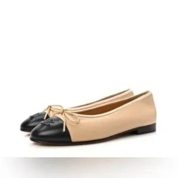 Womens Chanel Beige Black Capped Toe Interlocked CC Ballet Flat Shoes 39 US/8.5 - Picture 1 of 16